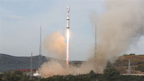 Ç­i­n­ ­3­ ­y­e­n­i­ ­u­y­d­u­ ­f­ı­r­l­a­t­t­ı­